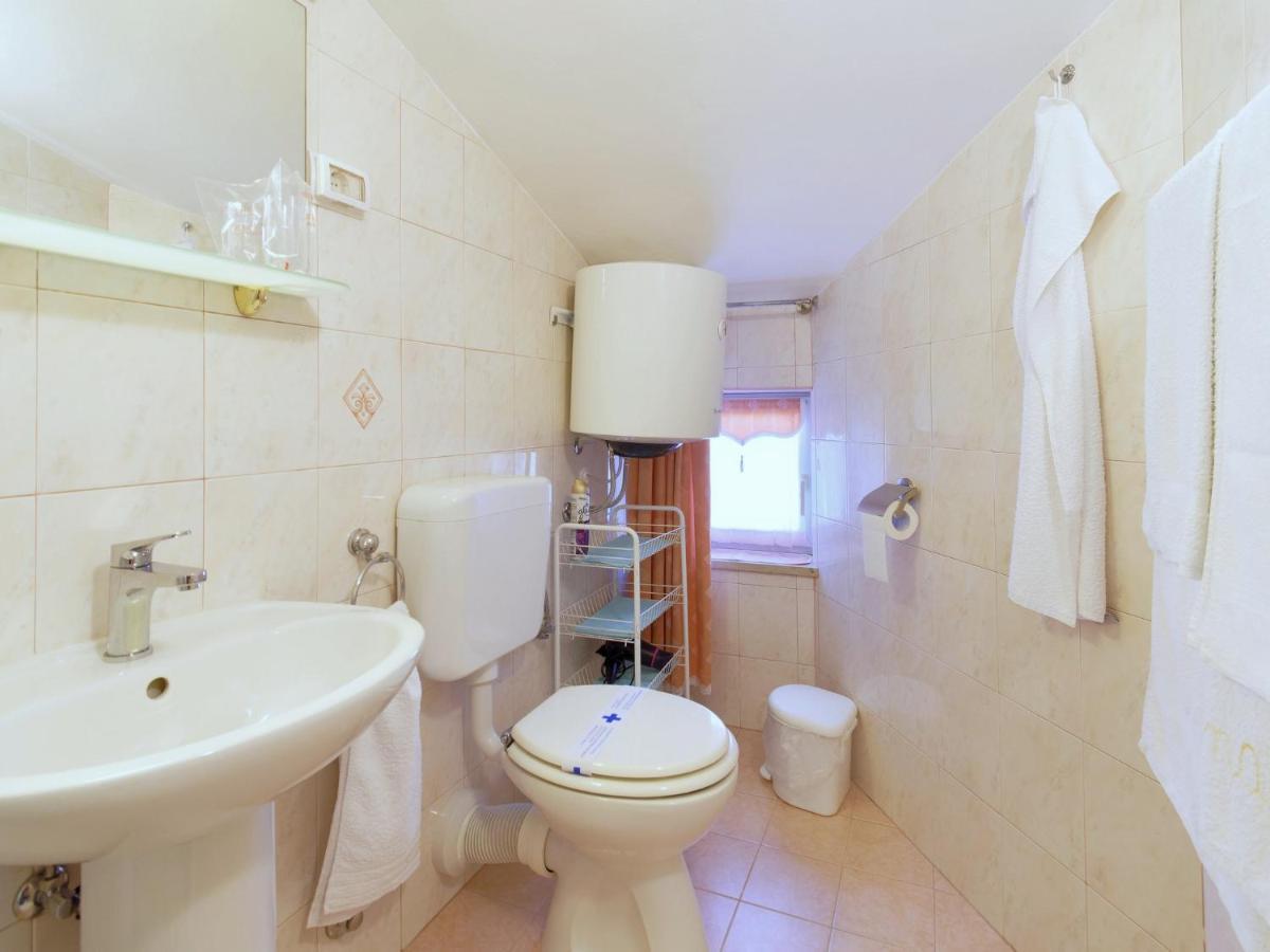 Holiday Home Nevena By Rent Istria บูเย ภายนอก รูปภาพ